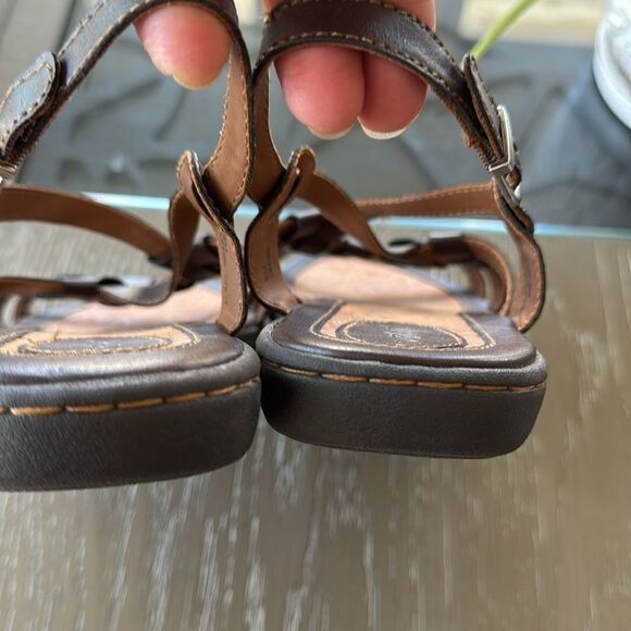 b.o.c. Dark Brown Strappy Sandals Slingback Flats Comfy Shoes Women’s Size 9M - Picture 6 of 12